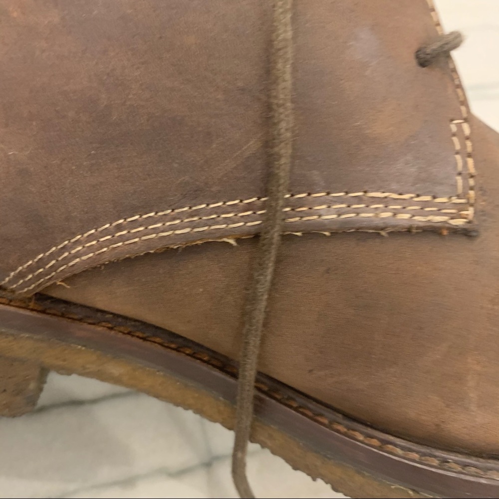 Johnston & Murphy Nubuck Leather  Low Tie Boots - Picture 9 of 14